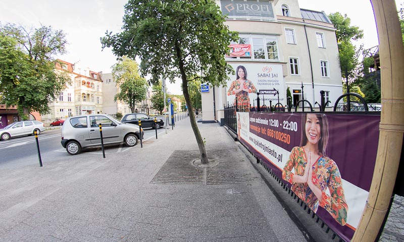 wnętrze salonu sabai jai Gdańsk Jaśkowa Dolina