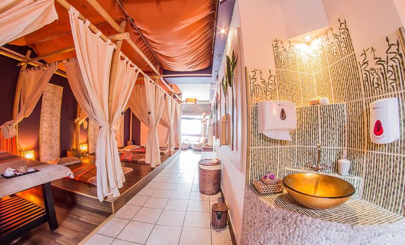 wnętrze salonu sabai jai w GDyni na ulicy Starowiejskiej