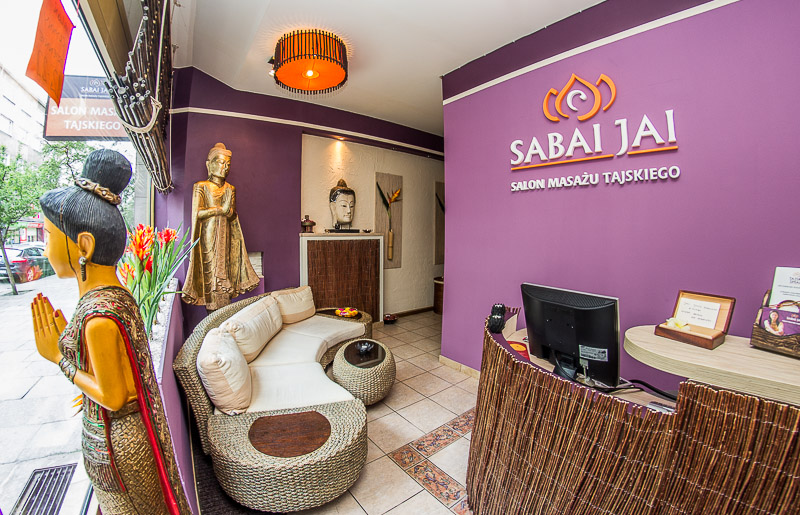 wnętrze salonu sabai jai Gdynia